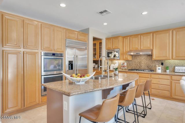 4251 Via Entrada, Newbury Park, CA 91320