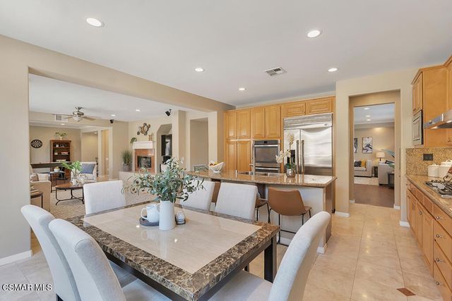 4251 Via Entrada, Newbury Park, CA 91320