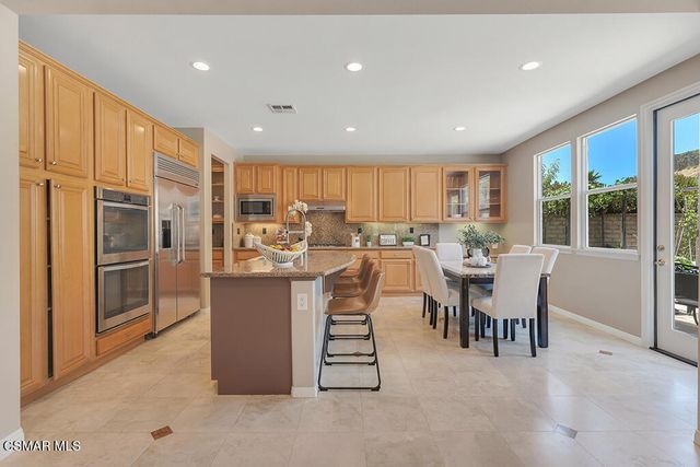 4251 Via Entrada, Newbury Park, CA 91320