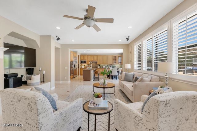 4251 Via Entrada, Newbury Park, CA 91320