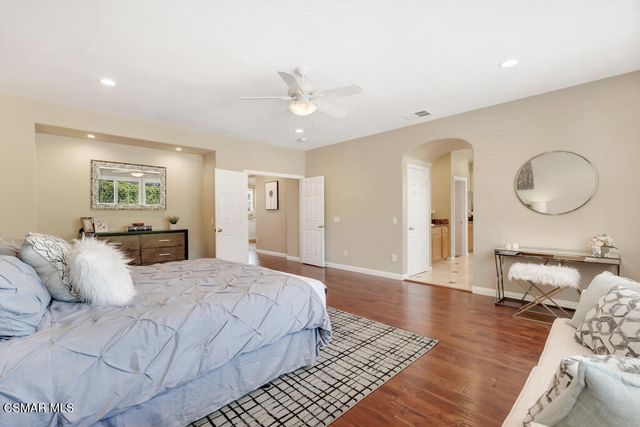 4251 Via Entrada, Newbury Park, CA 91320