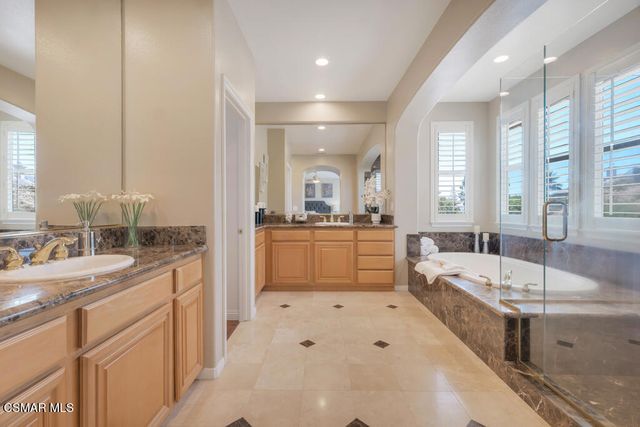 4251 Via Entrada, Newbury Park, CA 91320