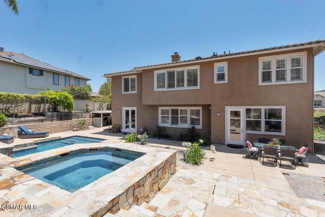 4251 Via Entrada, Newbury Park, CA 91320