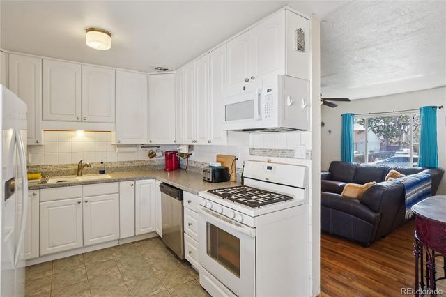 53 MacGregor Road, Pueblo, CO 81001