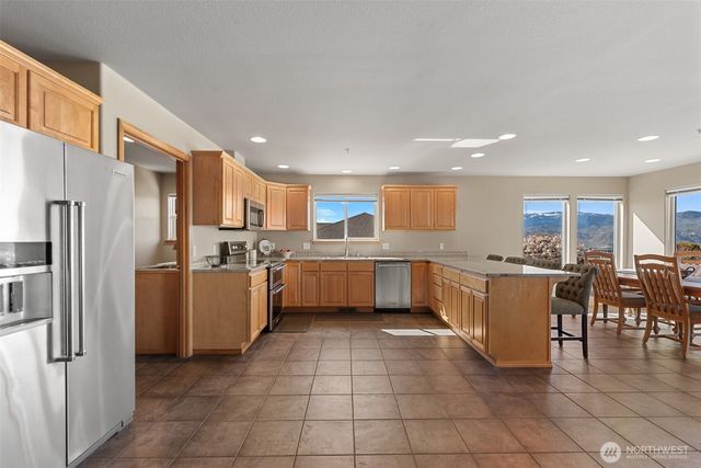 1264 Wheatridge Drive, East Wenatchee, WA 98802