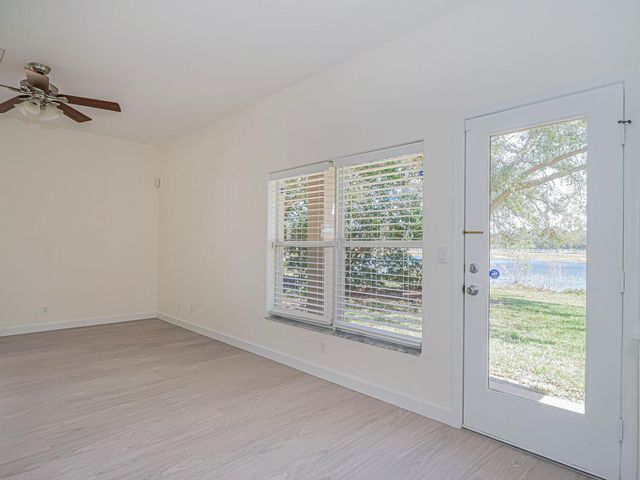 1834 77th Drive 1834, Vero Beach, FL 32966