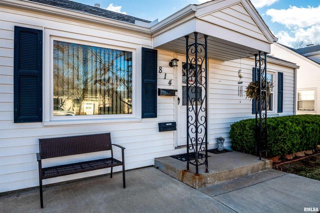 814 W RIDGE Road, Peoria, IL 61604