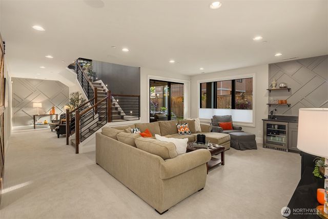 1223 2nd Street, Kirkland, WA 98033