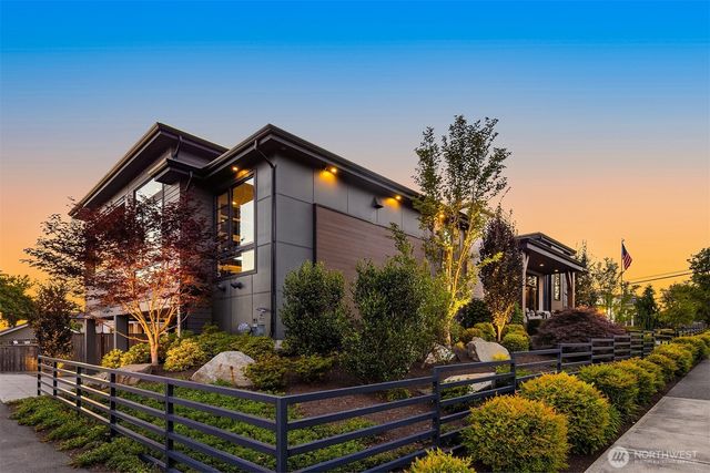 1223 2nd Street, Kirkland, WA 98033