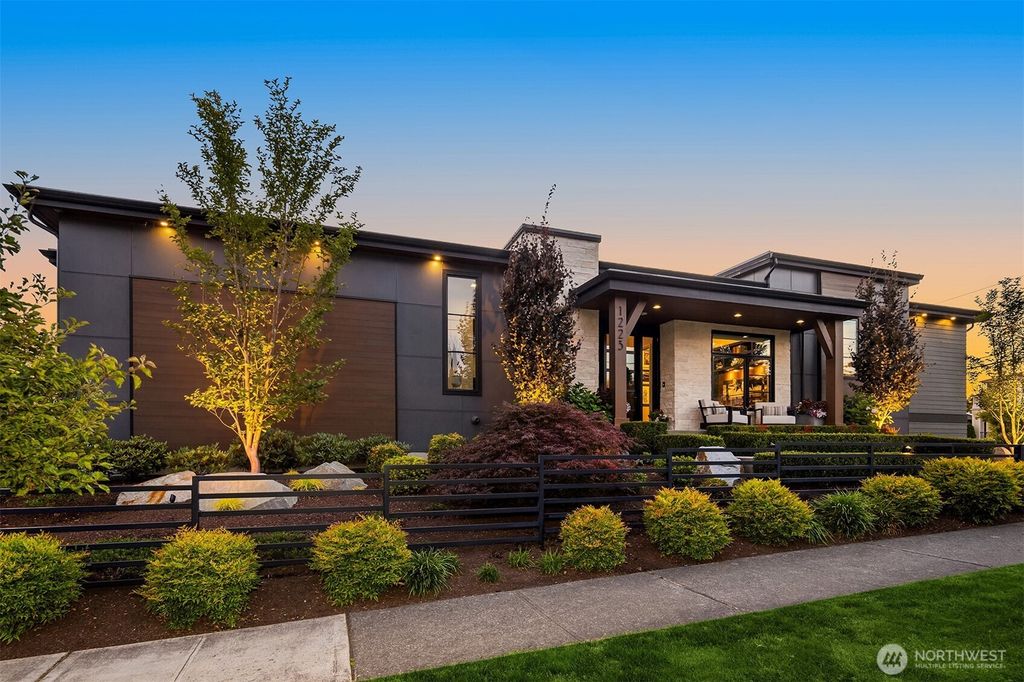 1223 2nd Street, Kirkland, WA 98033