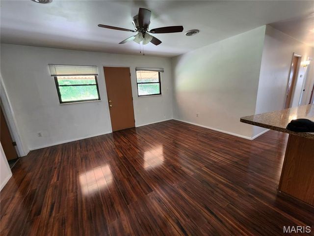 2917 Hubert Drive, St Louis, MO 63125