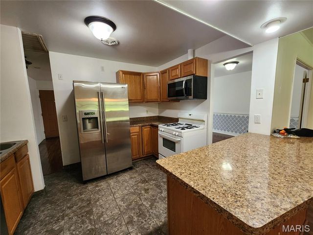 2917 Hubert Drive, St Louis, MO 63125