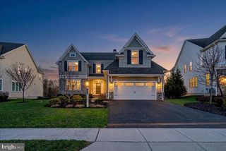 122 CHAPEL HILL CIR, Paoli, PA 19301