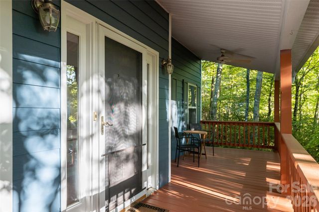 7 Timber Park Drive, Black Mountain, NC 28711