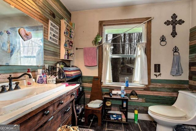 116 323 Highway, Maysville, GA 30558