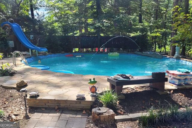 116 323 Highway, Maysville, GA 30558