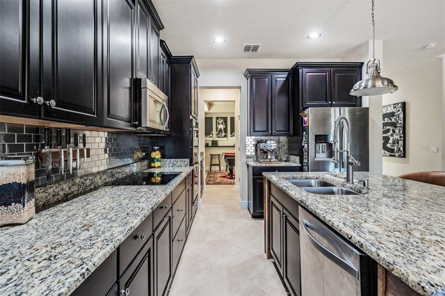 19230 PEPPER GRASS DRIVE, Tampa, FL 33647