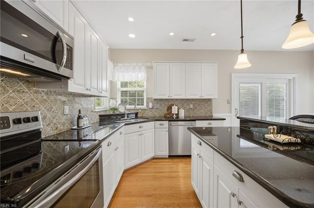 2504 Dehart CT, Virginia Beach, VA 23456