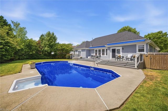 2504 Dehart CT, Virginia Beach, VA 23456