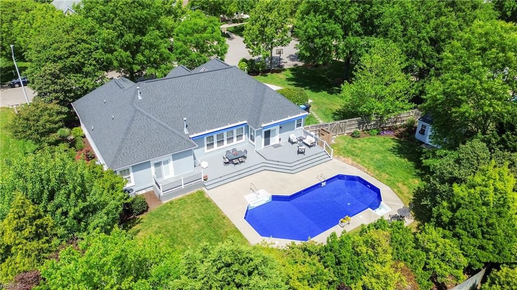 2504 Dehart CT, Virginia Beach, VA 23456