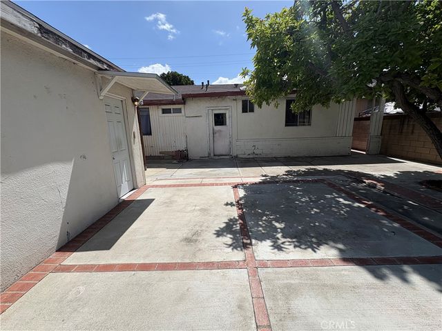 14023 Studebaker Road, Norwalk, CA 90650