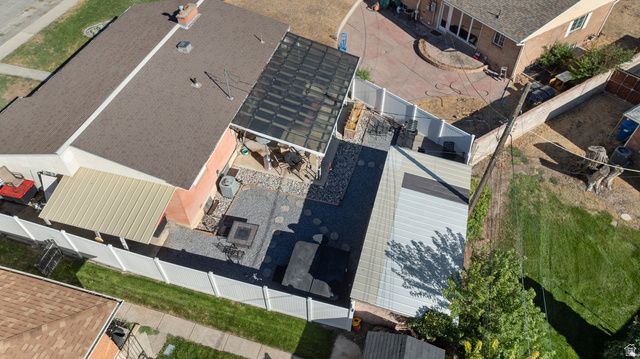 160 MAPLE LN, Pleasant Grove, UT 84062