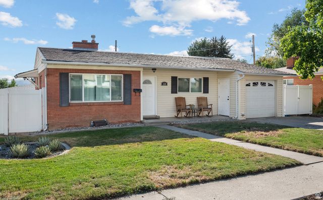 160 MAPLE LN, Pleasant Grove, UT 84062