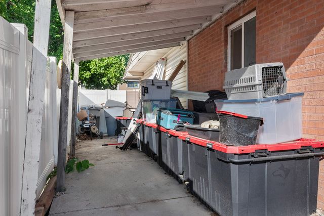 160 MAPLE LN, Pleasant Grove, UT 84062
