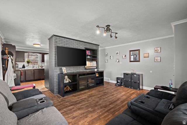 160 MAPLE LN, Pleasant Grove, UT 84062