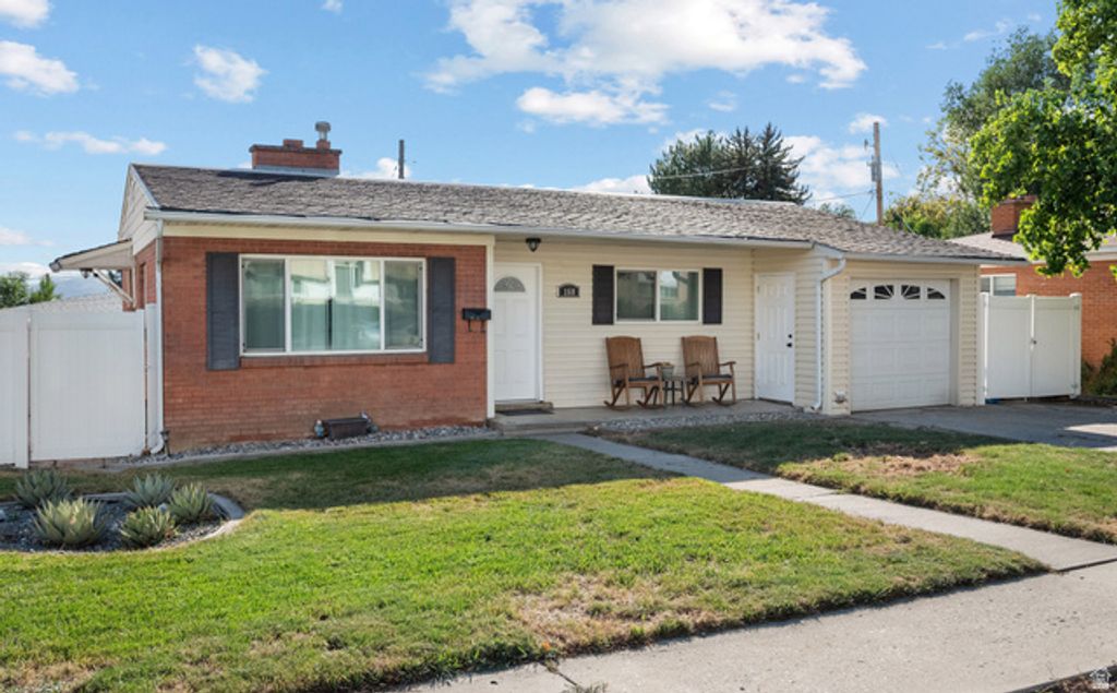 160 MAPLE LN, Pleasant Grove, UT 84062 — photo 4