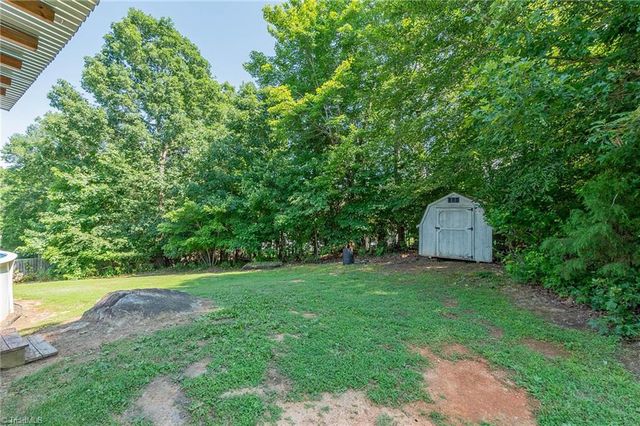 1056 Charter Oaks Drive, Randleman, NC 27317