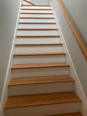 41 W 2nd Street 8, Boston, MA 02127