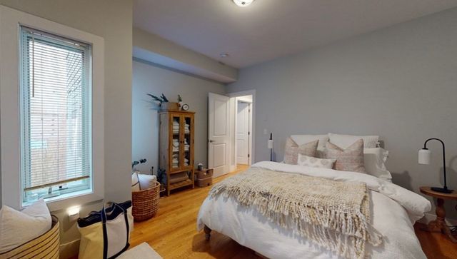 41 W 2nd Street 8, Boston, MA 02127