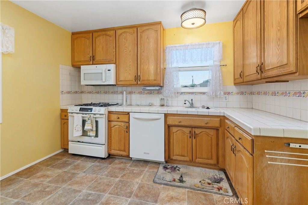 Image 3 of property listing at 10515 Branscomb Street, Norwalk, CA 90650