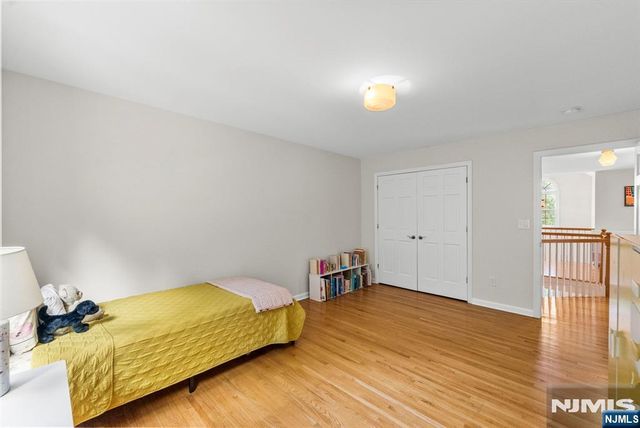 8 Ashland Street, Caldwell, NJ 07006
