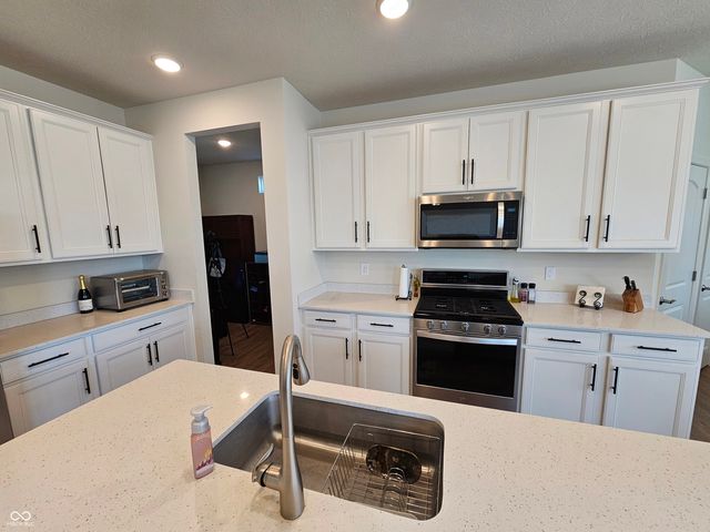 6761 Jacone Drive, Brownsburg, IN 46112