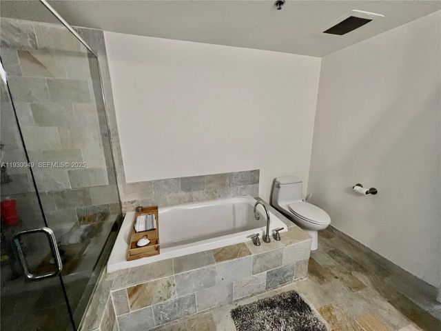 2641 N Flamingo Rd 605N, Sunrise, FL 33323