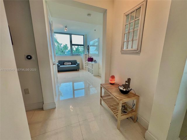 2641 N Flamingo Rd 605N, Sunrise, FL 33323