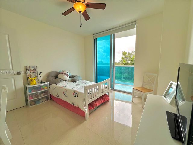 2641 N Flamingo Rd 605N, Sunrise, FL 33323