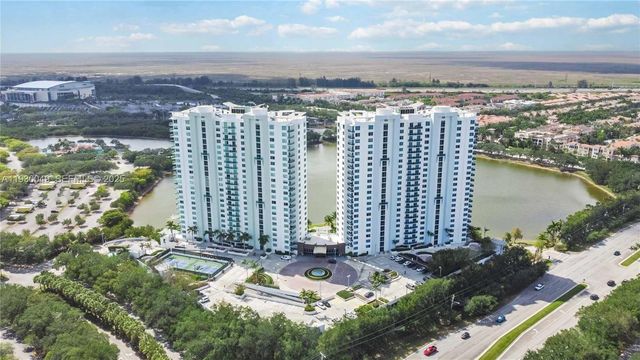 2641 N Flamingo Rd 605N, Sunrise, FL 33323