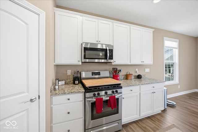 4876 Brickert Way, Greenwood, IN 46142