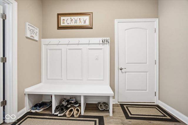 4876 Brickert Way, Greenwood, IN 46142