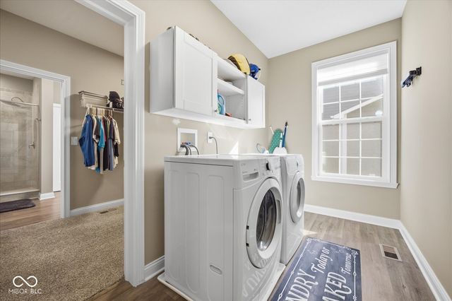 4876 Brickert Way, Greenwood, IN 46142