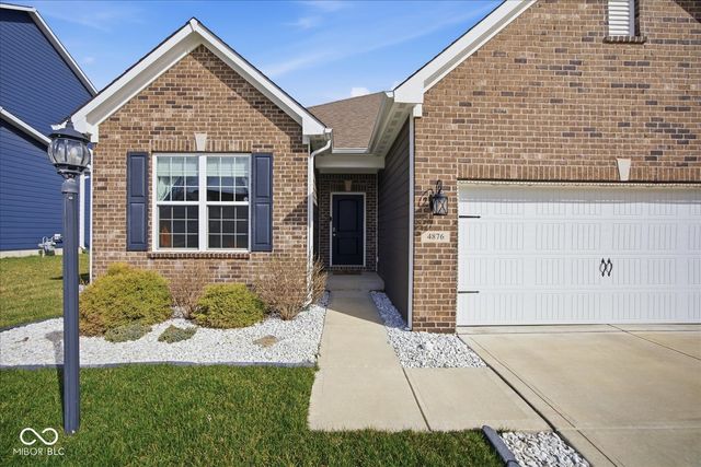 4876 Brickert Way, Greenwood, IN 46142