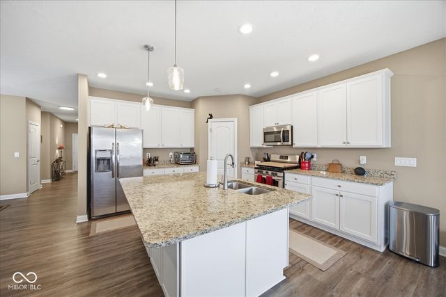 4876 Brickert Way, Greenwood, IN 46142