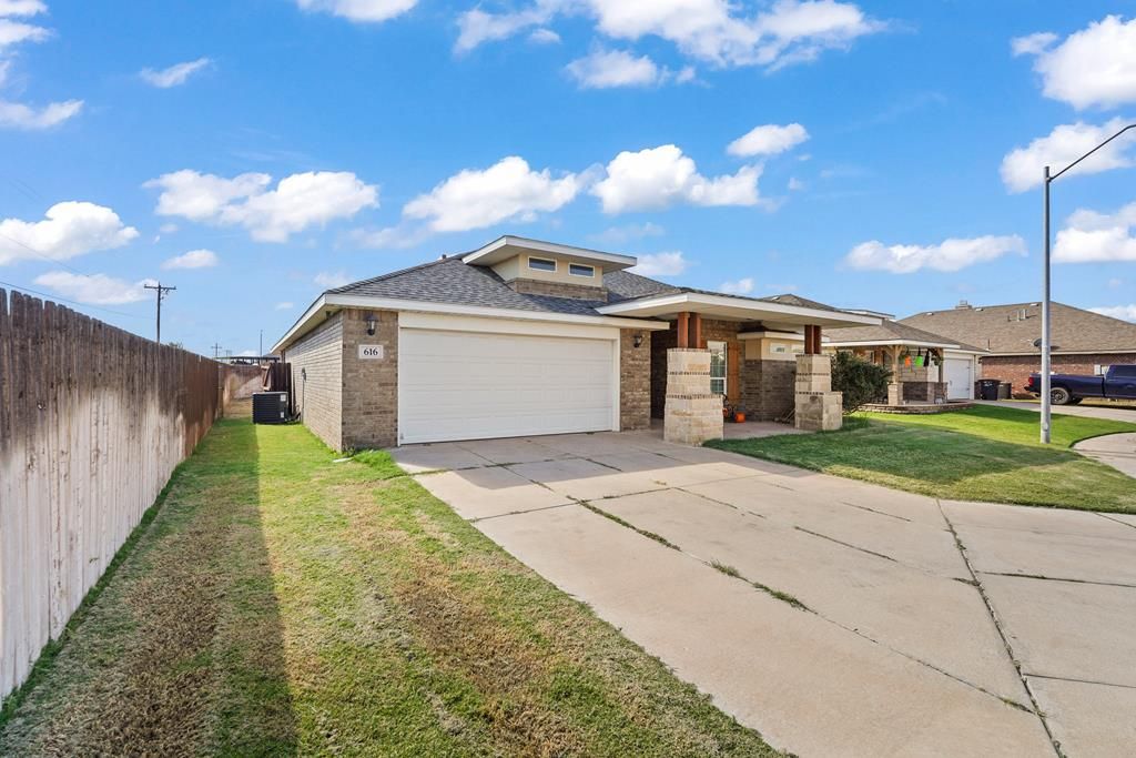 616 E 96th Ct, Odessa, TX 79765