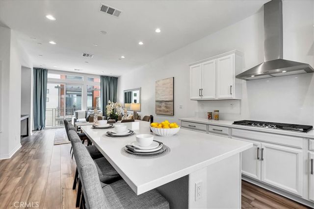 168 Sawbuck, Irvine, CA 92618