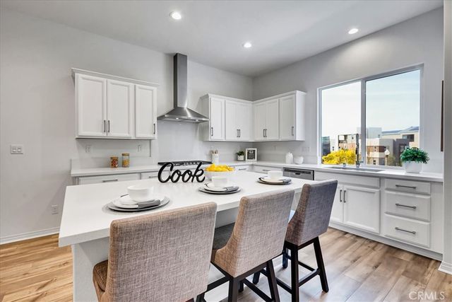 168 Sawbuck, Irvine, CA 92618