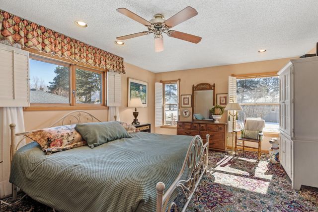 2476 Tierney Avenue E, North Saint Paul, MN 55109