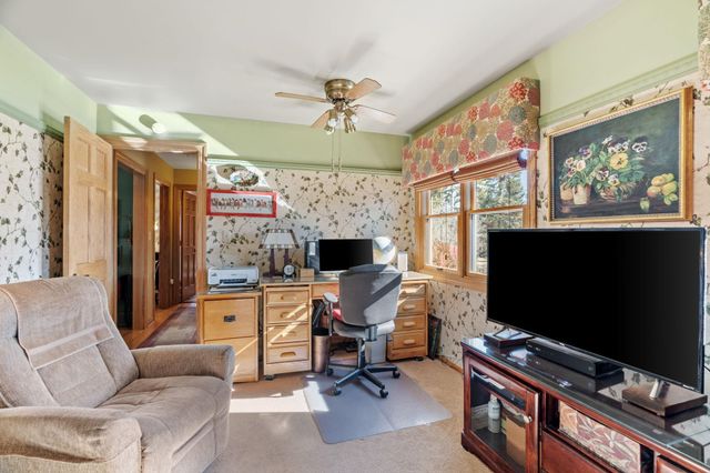 2476 Tierney Avenue E, North Saint Paul, MN 55109